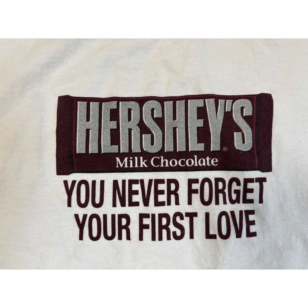 Gildan Hershey's Milk Chocolate Graphic T-Shirt White Mens XL First Love Tee